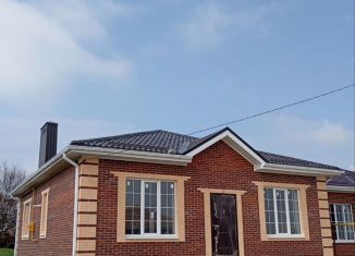 Продается дом, 100 м2, село Чалтырь, улица Мясникяна, 97Б