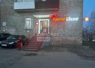 Продажа торговой площади, 115.4 м2, Воткинск, Пролетарская улица, 35