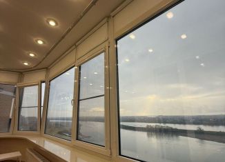 Продается 1-ком. квартира, 52 м2, Краснодар, бульвар Клары Лучко, 14к1, микрорайон Юбилейный