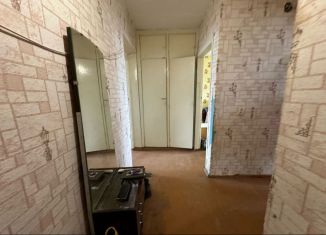 Продаю 2-ком. квартиру, 47.9 м2, Навашино, улица Воровского, 46