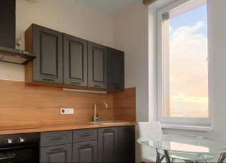 Сдается в аренду 1-комнатная квартира, 31.7 м2, Москва, Востряковское шоссе, 7с1, район Тропарёво-Никулино
