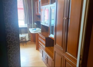 Двухкомнатная квартира в аренду, 51 м2, Москва, Новочерёмушкинская улица, 49, район Черёмушки