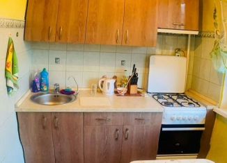 Продам 3-комнатную квартиру, 63.3 м2, Калининград, улица Багратиона, 140, Московский район