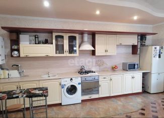 Продаю дом, 130 м2, аул Тахтамукай, улица Карла Маркса