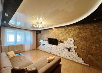 Продается 3-комнатная квартира, 72 м2, Крымск, улица Фадеева, 25