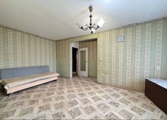 Продаю 2-ком. квартиру, 44 м2, Нижний Новгород, улица Никиты Рыбакова, 10, метро Буревестник