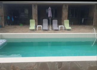 Сдаю дом, 40 м2, поселок городского типа Николаевка, улица 50-летия Победы, 9/11