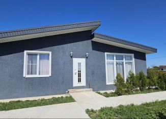 Продам дачу, 61.9 м2, Крым