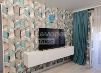 Продается 1-ком. квартира, 32 м2, Горячий Ключ, улица Вокзальная площадь, 1