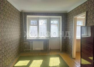 Продажа 2-комнатной квартиры, 43.6 м2, Новосибирск, улица Авиастроителей, 1/3, Дзержинский район