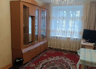 Продам 2-ком. квартиру, 44.8 м2, Челябинск, улица Героев Танкограда, 65