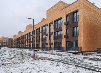 Сдаю в аренду 3-комнатную квартиру, 180 м2, Екатеринбург, улица Амундсена, 165