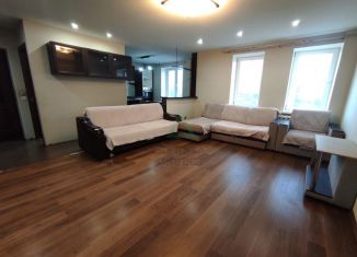 Продаю двухкомнатную квартиру, 52.6 м2, село Михайловка, Коммунистическая улица, 18