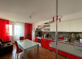 Продается 3-комнатная квартира, 90 м2, Краснодар, улица Генерала Трошева, 33, микрорайон Восточно-Кругликовский