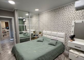 Аренда 3-ком. квартиры, 67 м2, Армавир, улица Гоголя, 429