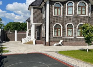 Продажа дома, 360 м2, Калининград, Бассейная улица, 59В