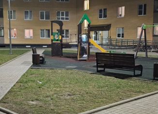 Сдаю двухкомнатную квартиру, 51 м2, Ленинградская область, улица Жукова, 18Ак2