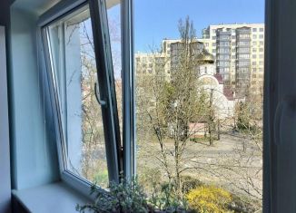 Продаю однокомнатную квартиру, 35 м2, Калининград, Комсомольская улица, 63