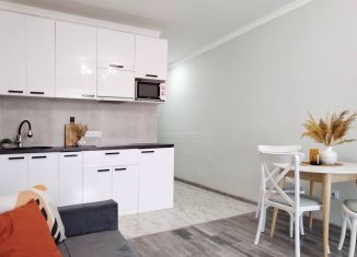 Продам 3-ком. квартиру, 84.5 м2, Краснодар, улица Константина Гондаря, 98к1