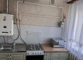 Продаю 1-комнатную квартиру, 32 м2, Ставрополь, улица Мира, 465