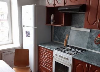 Сдается двухкомнатная квартира, 54 м2, Санкт-Петербург, улица Крупской, 15