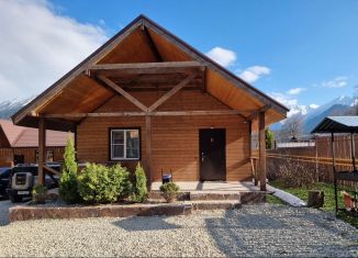 Сдаю в аренду дом, 50 м2, село Архыз, улица Курджиева, 7Ж