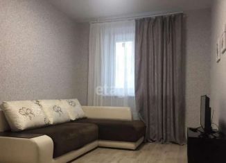 Сдам 1-ком. квартиру, 35 м2, Тюмень, улица Дмитрия Менделеева, 2к2, ЖК Кристалл