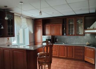 Сдам 1-комнатную квартиру, 35 м2, Москва, Ломоносовский проспект, 25к5, метро Университет