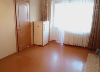 Продается двухкомнатная квартира, 45 м2, Новомосковск, улица Маяковского, 8