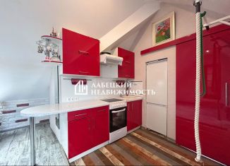 Продам 1-ком. квартиру, 71.3 м2, Петергоф, улица Войкова, 68