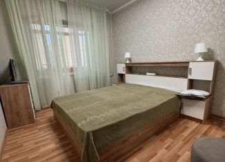 Сдается 2-ком. квартира, 60 м2, Сочи, улица Тимирязева, 32к1, микрорайон Донская