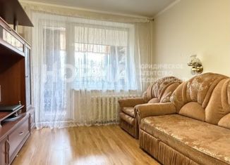 Продам 2-комнатную квартиру, 43.5 м2, Октябрьский, 35-й микрорайон, 28