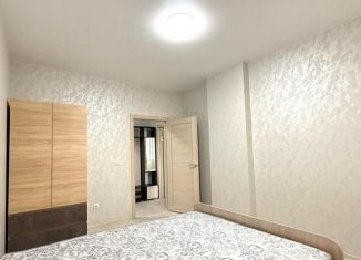 Сдам 2-комнатную квартиру, 60 м2, Благовещенск, улица Чайковского, 100/2