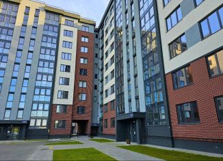 Продаю 1-ком. квартиру, 41.8 м2, Калининград, Советский проспект, 238А
