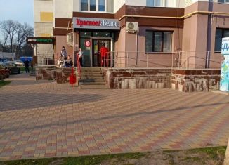 Продам торговую площадь, 85 м2, Брянск, улица Куйбышева, 118, Бежицкий район