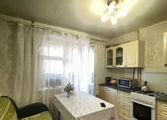 Сдача в аренду 1-комнатной квартиры, 42 м2, Чебоксары, улица Ленинского Комсомола, 34/8к1