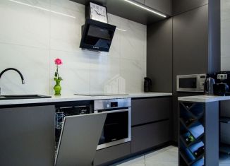 Продам 2-ком. квартиру, 66 м2, Калининград, Крымский проезд, 2