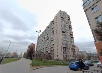 Продаю 1-комнатную квартиру, 39.2 м2, Санкт-Петербург, Комендантский проспект, 37к1, муниципальный округ Юнтолово
