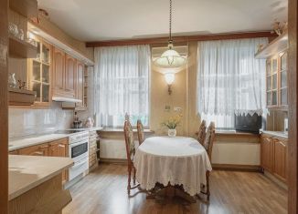Продажа 4-ком. квартиры, 95 м2, Санкт-Петербург, Московский проспект, 163, метро Московская