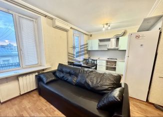 Сдача в аренду трехкомнатной квартиры, 65 м2, Москва, Садовая-Сухаревская улица, 13/15, Мещанский район