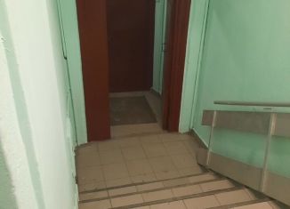 Четырехкомнатная квартира на продажу, 64 м2, Москва, улица Сталеваров, 10к1, ВАО