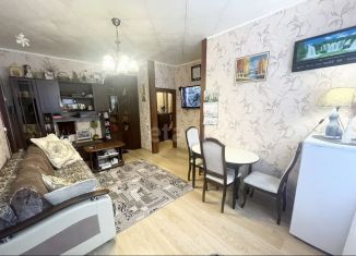 2-ком. квартира на продажу, 44.8 м2, Вязьма, улица Парижской Коммуны, 5