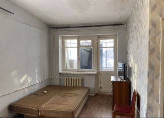 Продается 1-комнатная квартира, 30.3 м2, Челябинск, посёлок Аэропорт, 6