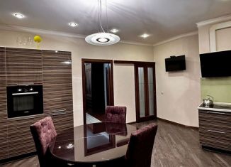 Продам двухкомнатную квартиру, 95 м2, Краснодар, улица имени П.М. Гаврилова, 27, ЖК Триумф