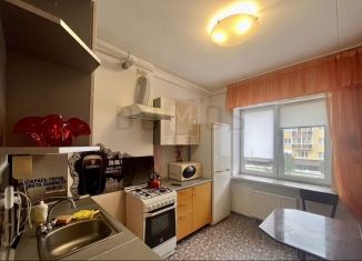 Аренда 1-ком. квартиры, 35 м2, Екатеринбург, улица Очеретина, 7, Академический район