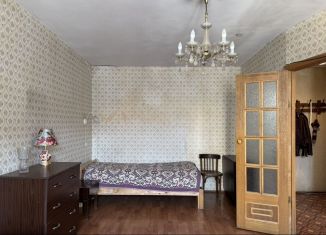 Продажа 1-комнатной квартиры, 30.8 м2, Санкт-Петербург, Среднеохтинский проспект, 1к1