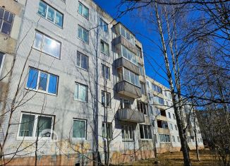 Продаю 4-ком. квартиру, 83.2 м2, Костомукша, улица Ленина, 11