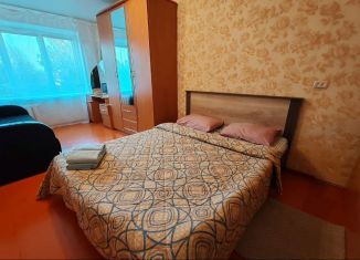 Сдается комната, 40 м2, Кумертау, улица Мира, 2