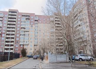 Продажа двухкомнатной квартиры, 50 м2, Санкт-Петербург, Беговая улица, 11, метро Зенит