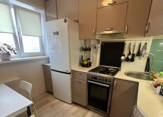 Продажа 3-ком. квартиры, 62.6 м2, Курган, улица Карла Маркса, 129, жилой район Центральный